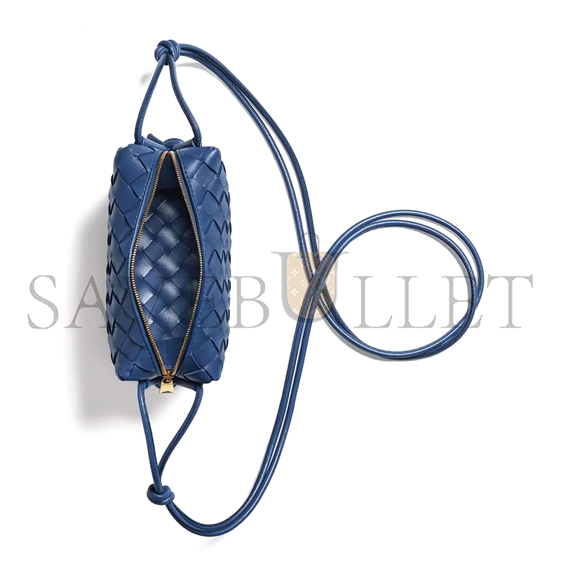 BOTTEGA VENETA MINI LOOP CAMERA BAG 723547 (17*10*6cm)
